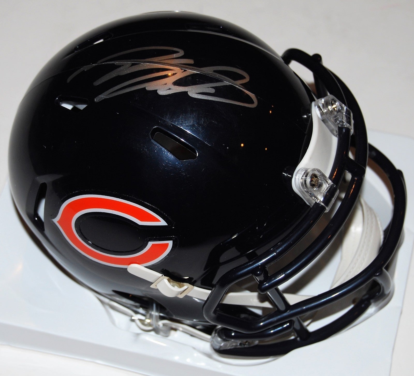 ANTHONY MILLER signed (CHICAGO BEARS) Speed mini football helmet  *PROOF* W/COA