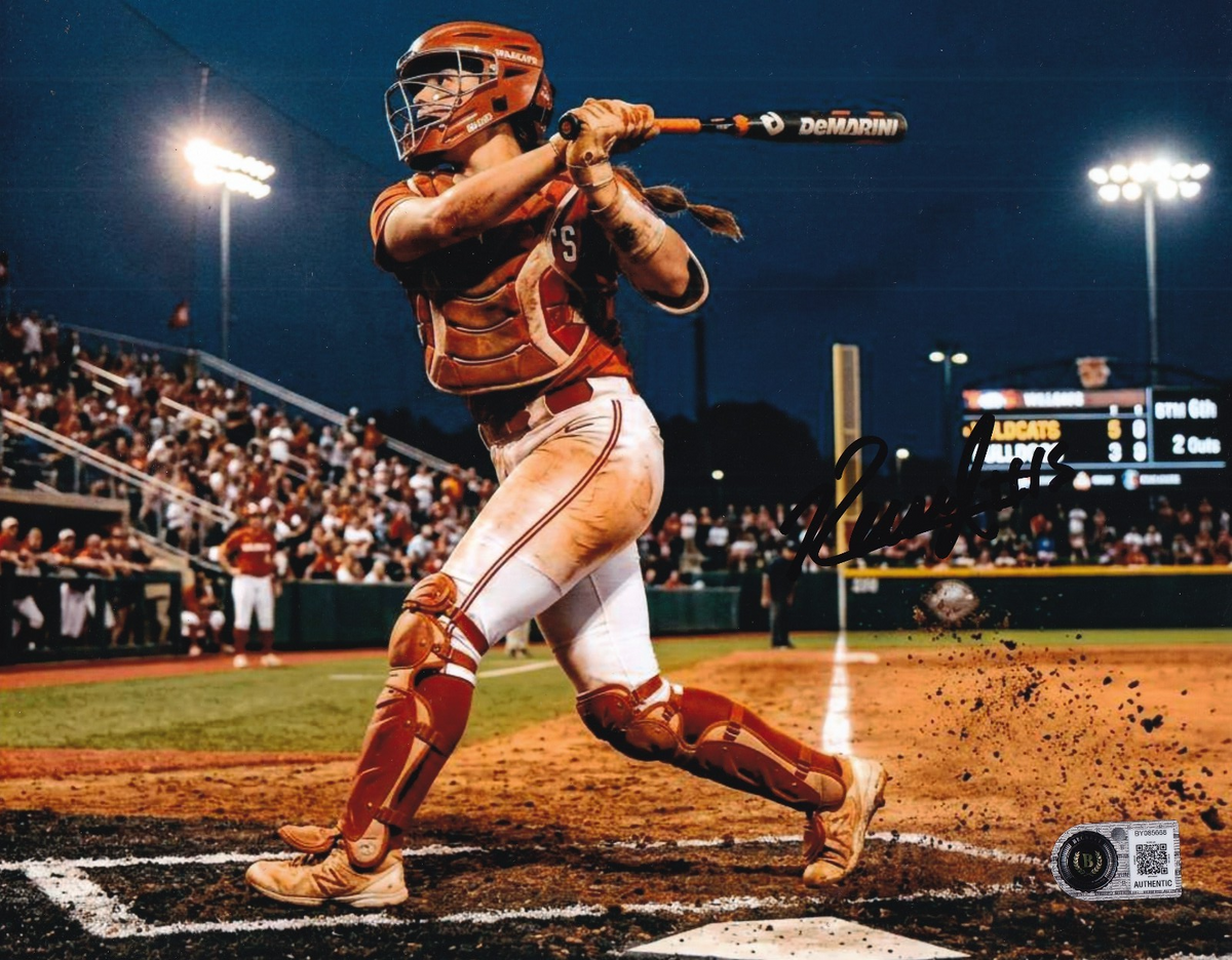 REESE ATWOOD signed (TEXAS LONGHORNS) Softball 8X10 photo BECKETT BAS BY085668