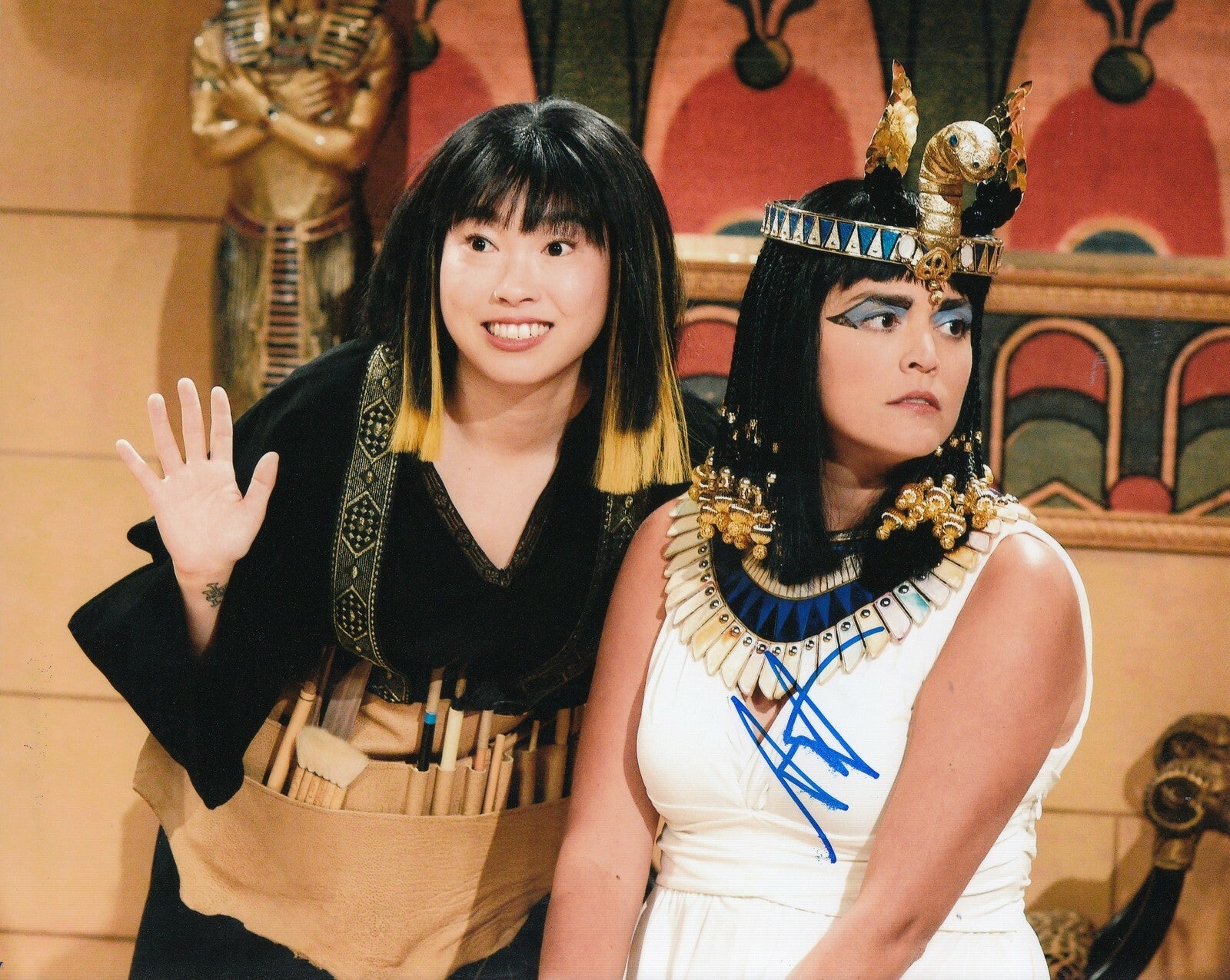 AWKWAFINA signed (CRAZY RICH ASIANS)  Nora Lum (PEIK LIN GOH) 8X10 W/COA #6