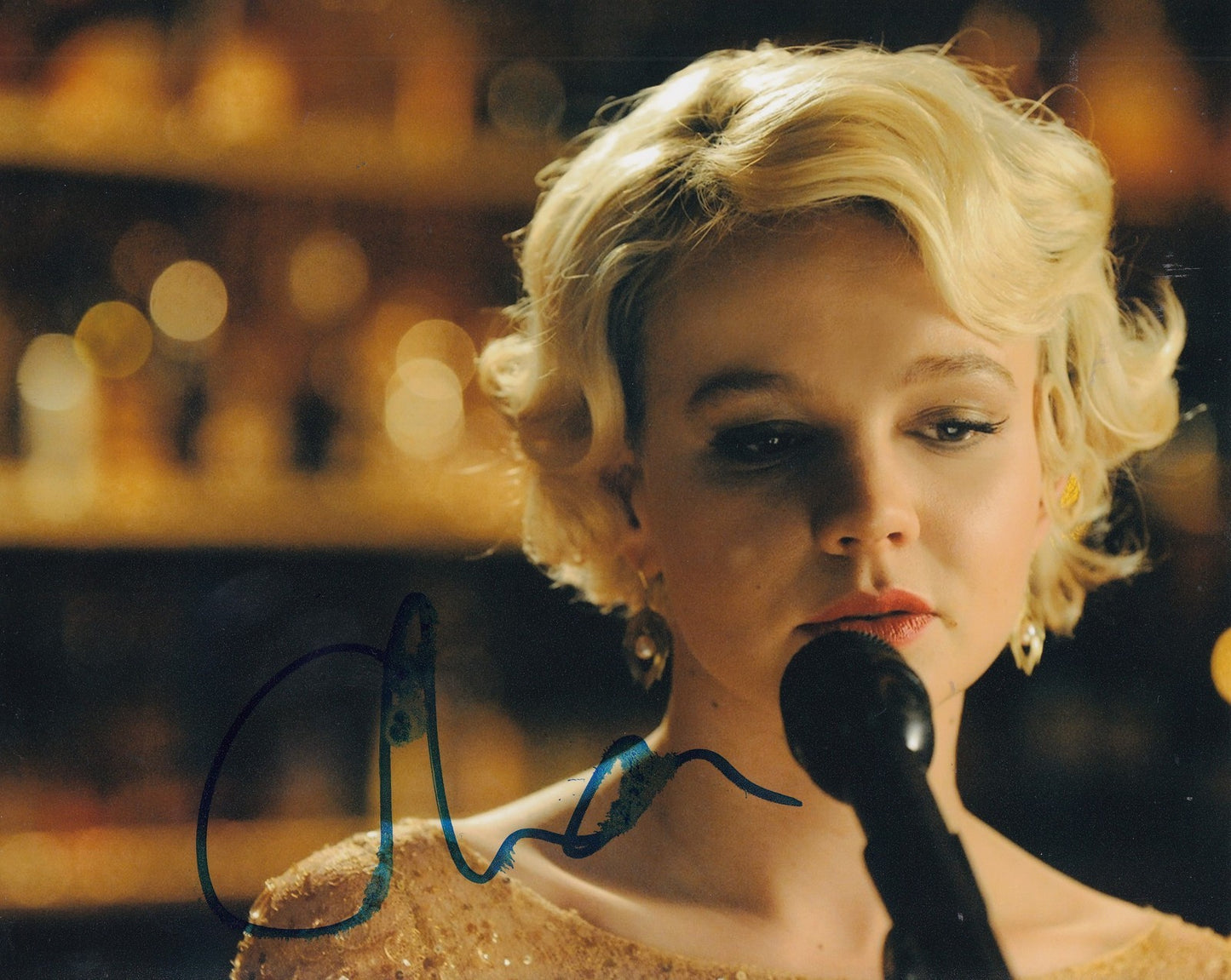 CAREY MULLIGAN signed (SHAME) ACTRESS 8X10 photo W/COA *SISSY*