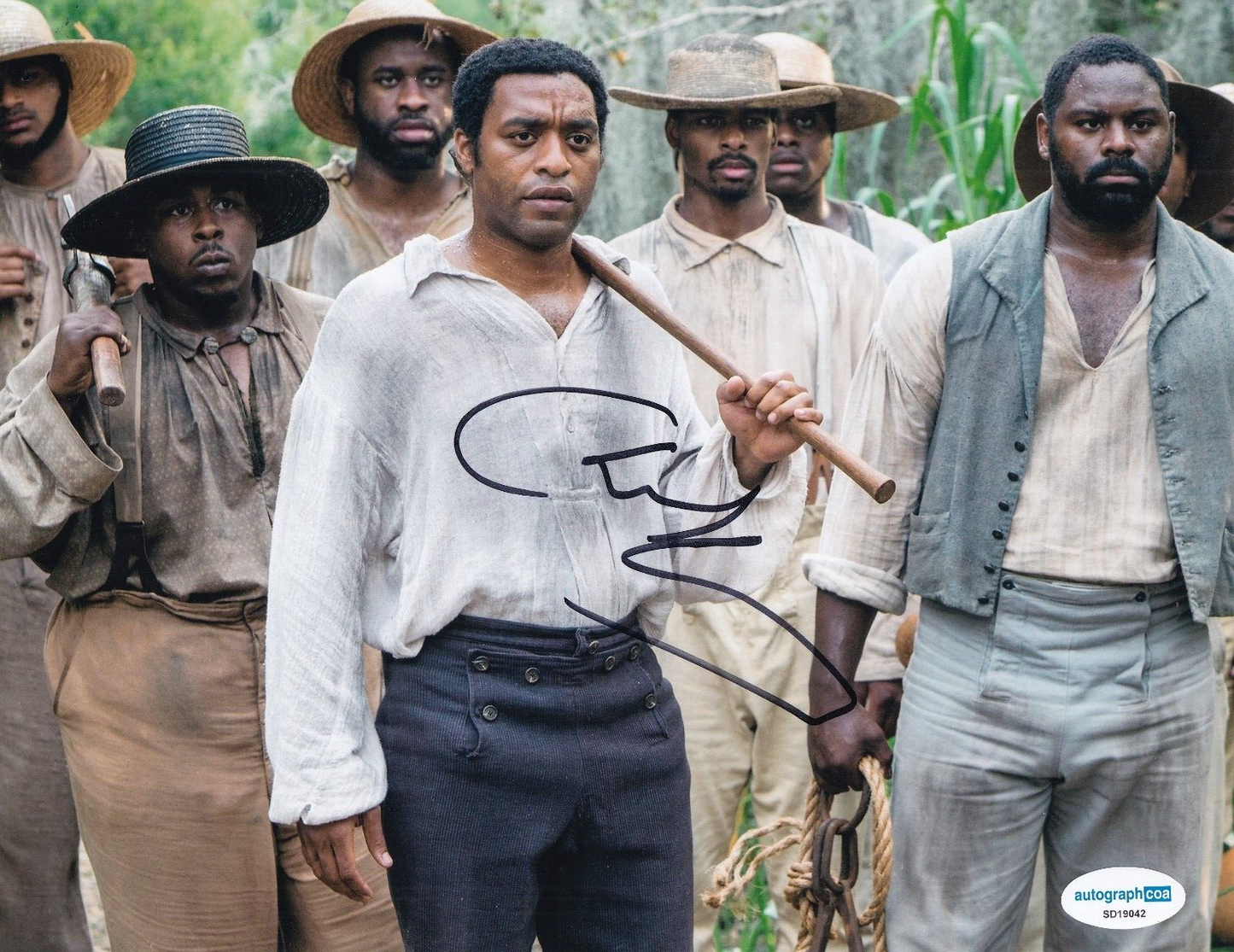 CHIWETEL EJOFOR signed (12 YEARS A SLAVE) Solomon Movie 8x10 photo ACOA SD19042