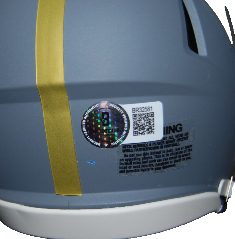 DAN QUINN signed (WASHINGTON COMMANDERS) slate mini helmet BECKETT BAS BR32581