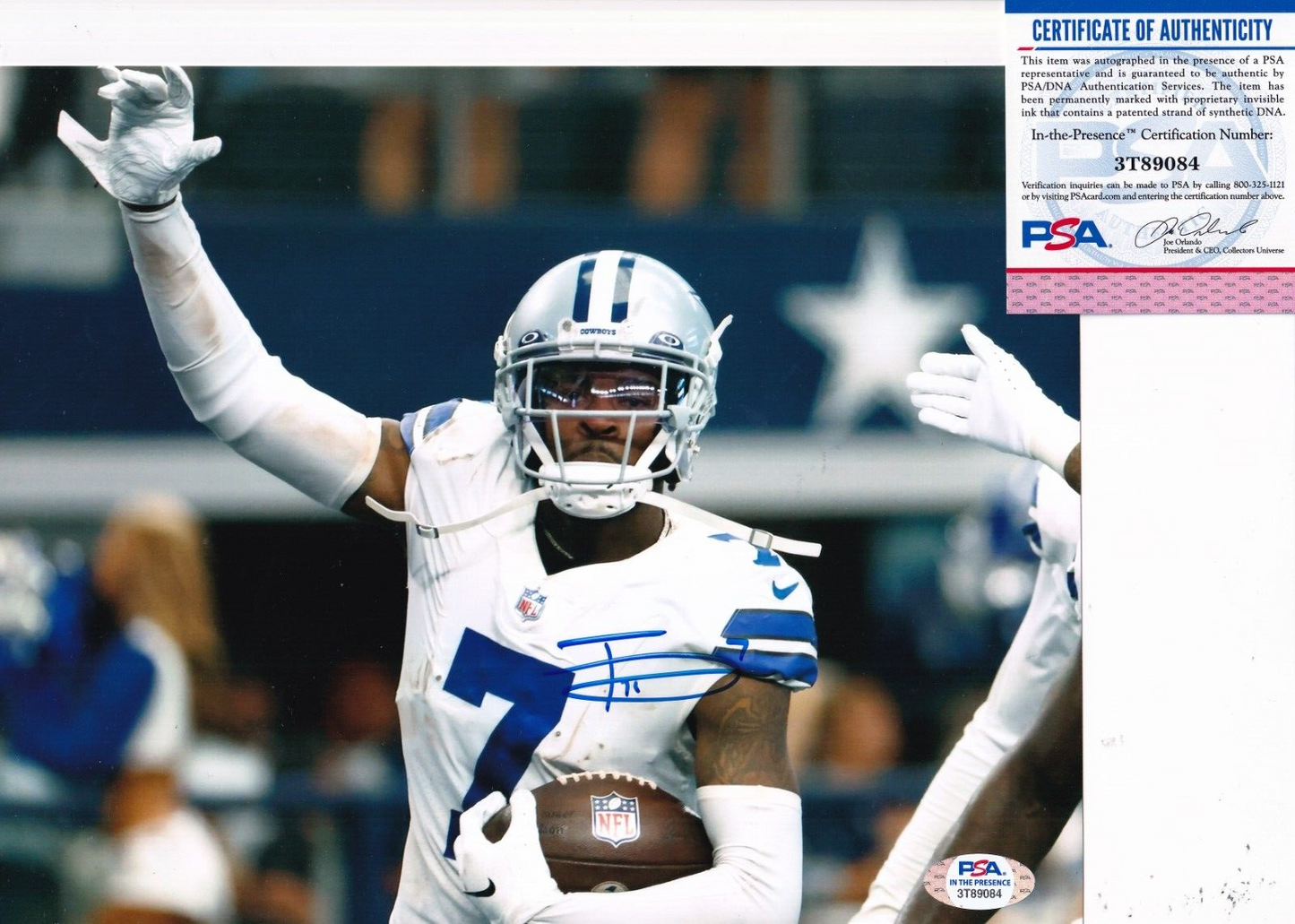 TREVON DIGGS signed (DALLAS COWBOYS) Football 8X10 photo PSA/DNA COA 3T89084