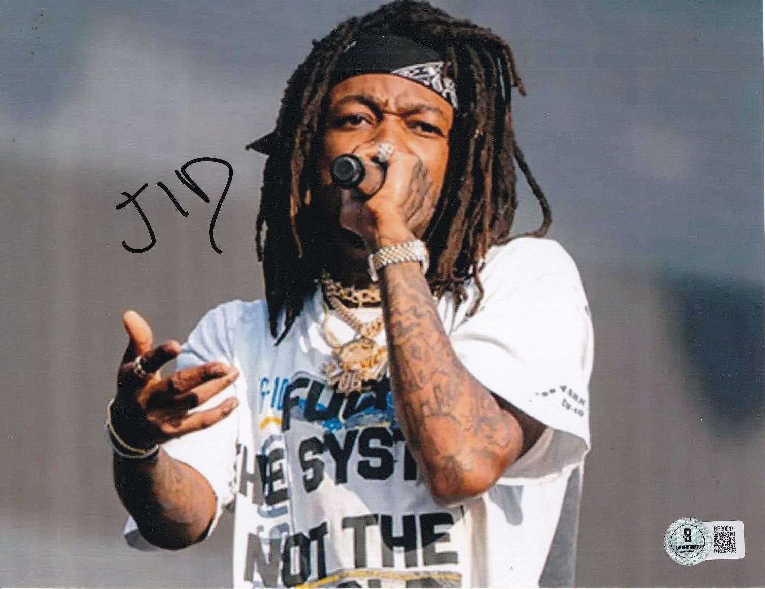 JID signed (DREAMVILLE) Music J.I.D LIGHTS OUT Rapper 8X10 photo BECKETT BP30847