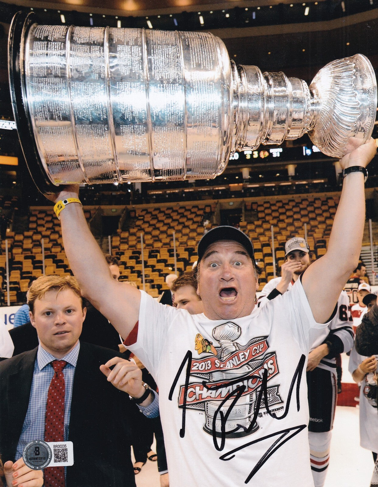 JIM BELUSHI signed (CHICAGO BLACKHAWKS) Stanley Cup 8X10 photo BECKETT BR00235