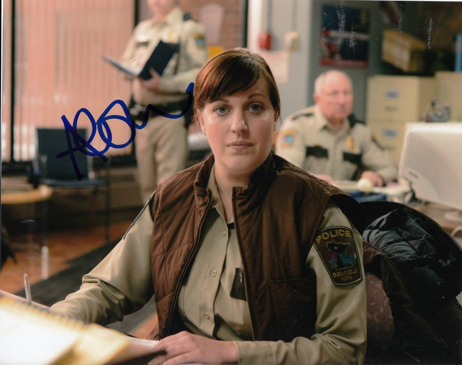 ALLISON TOLMAN signed *FARGO* MOLLY SOLVERSON 8X10 photo *PROOF* W/COA TV SERIES