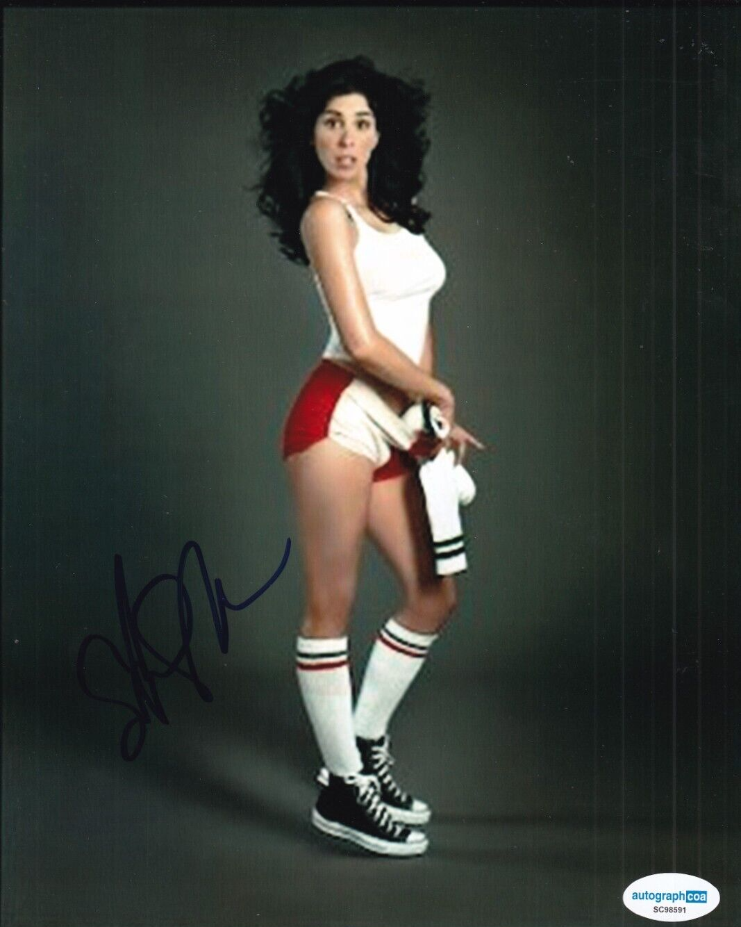 SARAH SILVERMAN signed (WRECK IT RALPH) Actress 8X10 photo ACOA SC98591