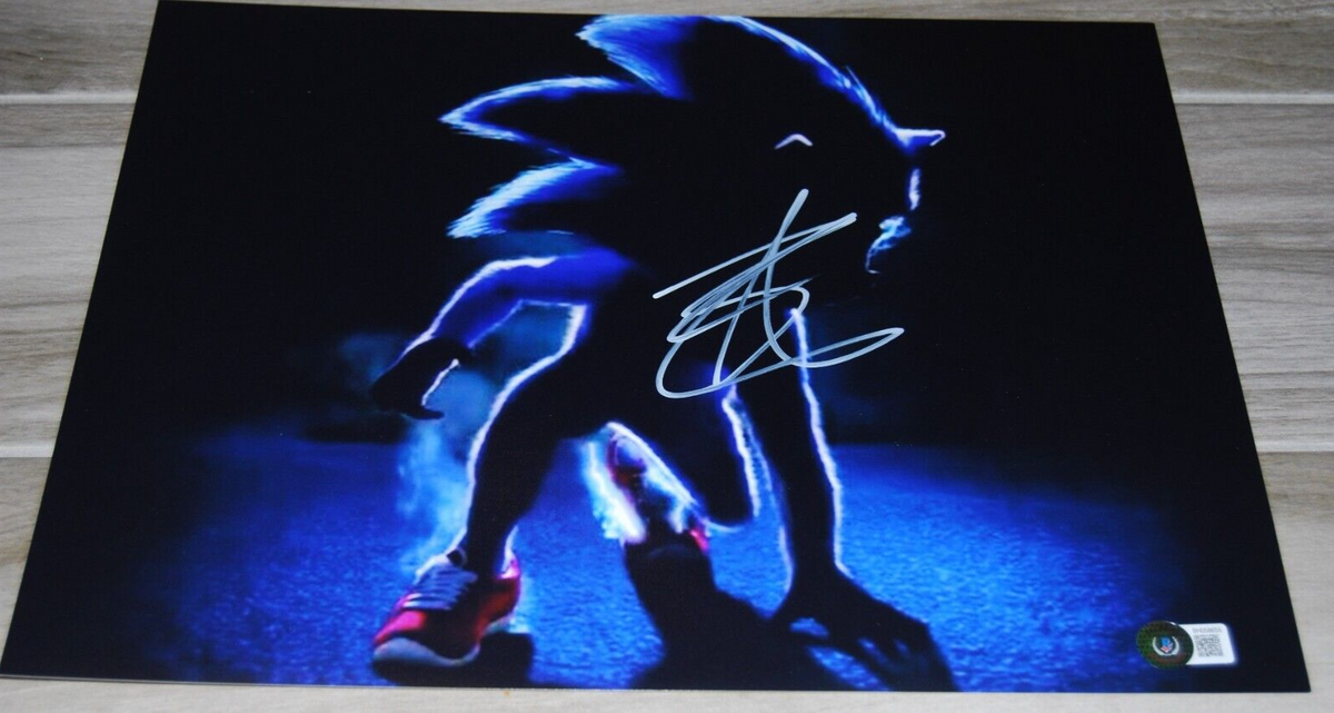 BEN SCHWARTZ signed (SONIC THE HEDGEHOG) Movie 11X14 photo BECKETT BAS BH058655