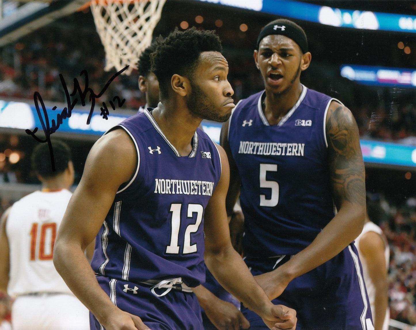 ISIAH BROWN signed (NORTHWESTERN WILDCATS) BASKETBALL 8X10 photo W/COA #2 C