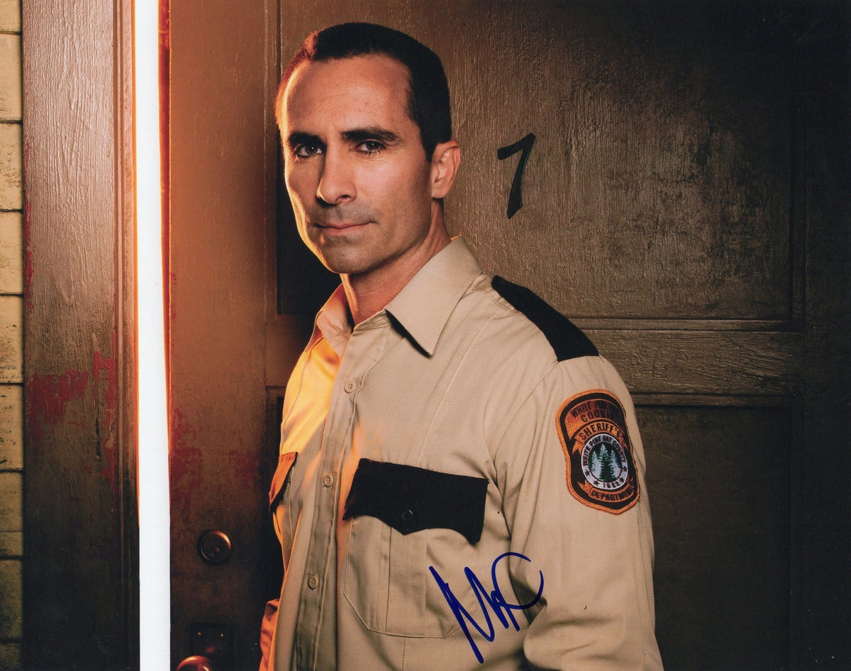 Nestor Carbonell Bates Motel Sheriff Alex Romero Signed 8x10 Photo w/COA #1