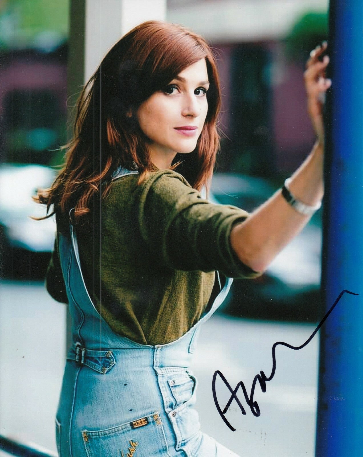 AYA CASH signed (YOU'RE THE WORST) 8X10 photo *Gretchen Cutler* PROOF W/COA #6