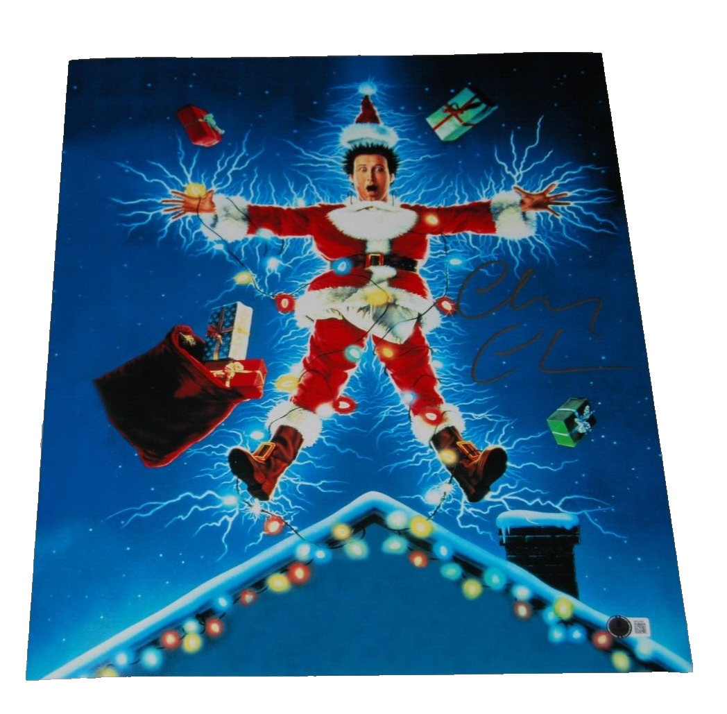 CHEVY CHASE signed (CHRISTMAS VACATION) Clark 16X20 photo BECKETT BAS BM02906