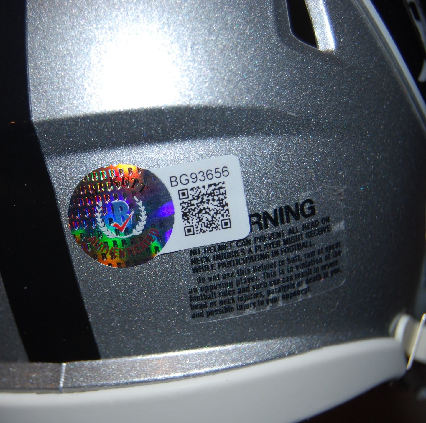 DARREN WALLER signed (LAS VEGAS RAIDERS) mini football helmet BECKETT BG93656