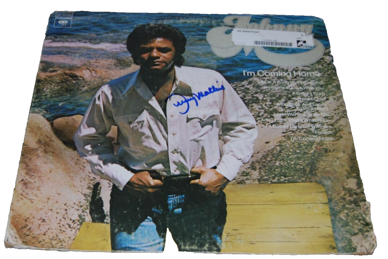 JOHNNY MATHIS signed (I'M COMING HOME) Vinyl Album Record BECKETT BAS BM027326