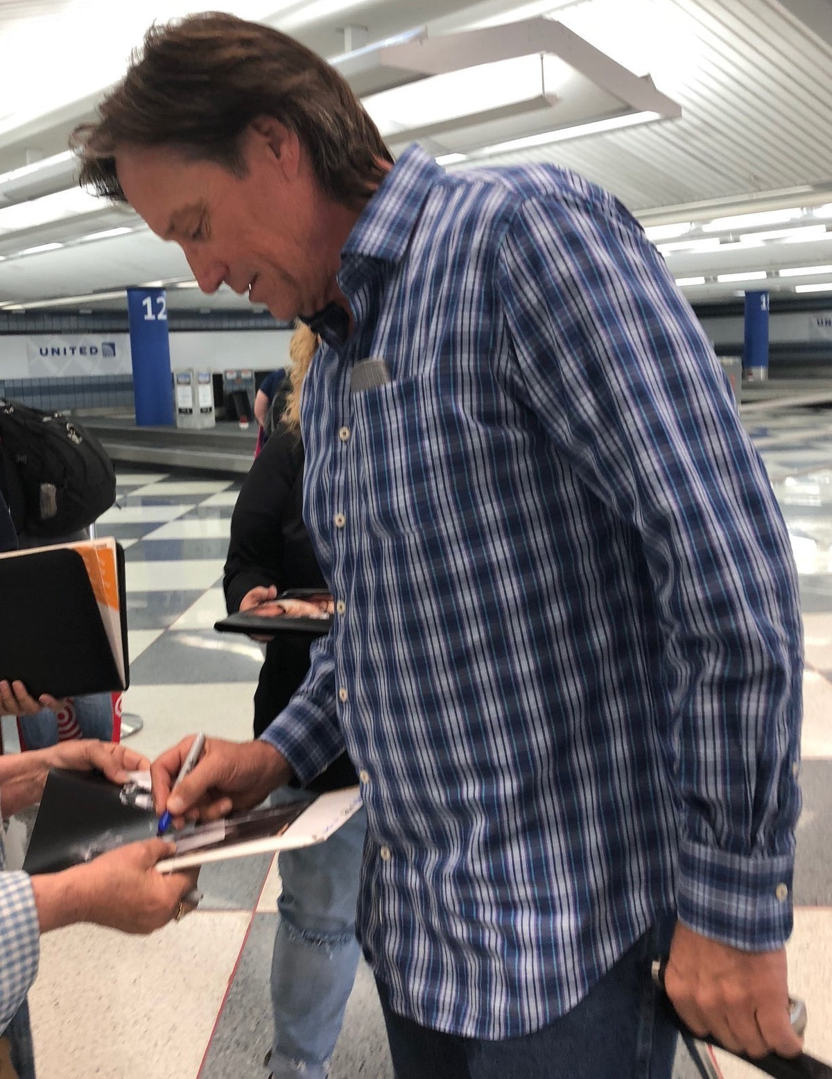 KEVIN SORBO signed (HERCULES: THE LEGENDARY JOURNEYS) 8X10 photo *PROOF* W/COA 5
