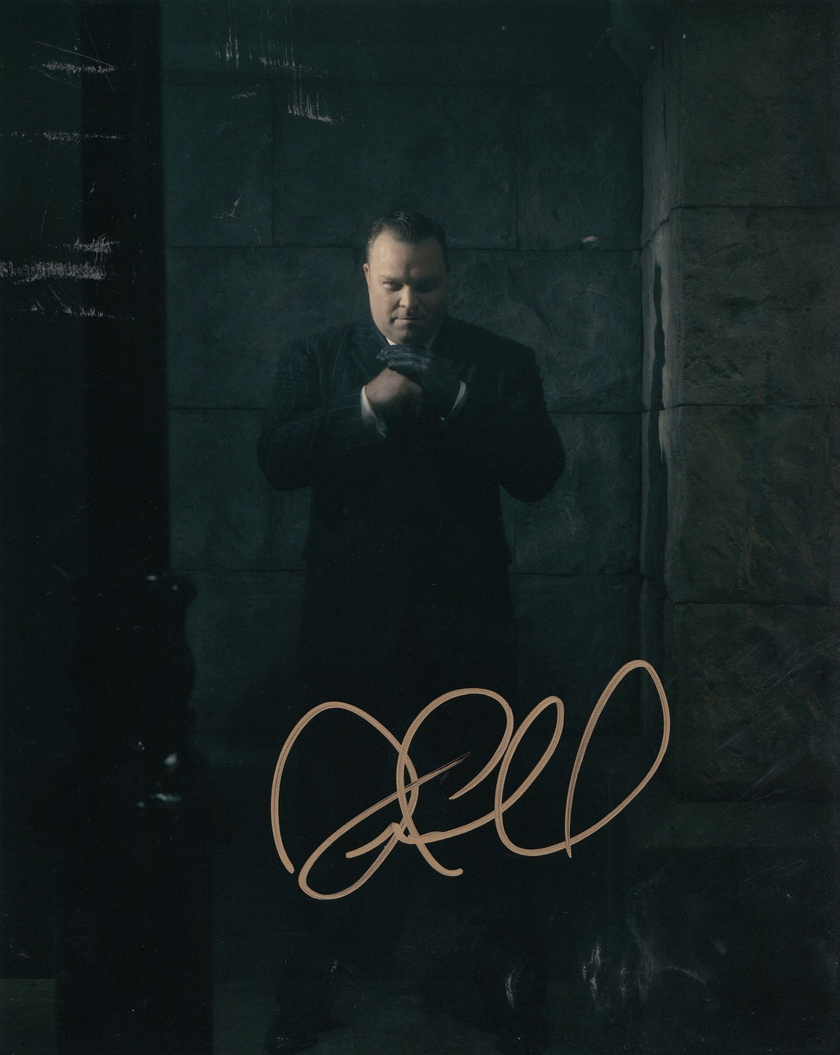 DREW POWELL signed *GOTHAM* BUTCH TV SHOW 8X10 photograph BATMAN W/COA #3