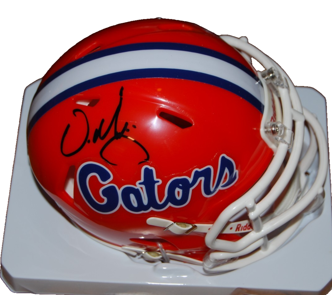 URBAN MEYER signed (FLORIDA GATORS) mini football helmet BECKETT BAS BU41238