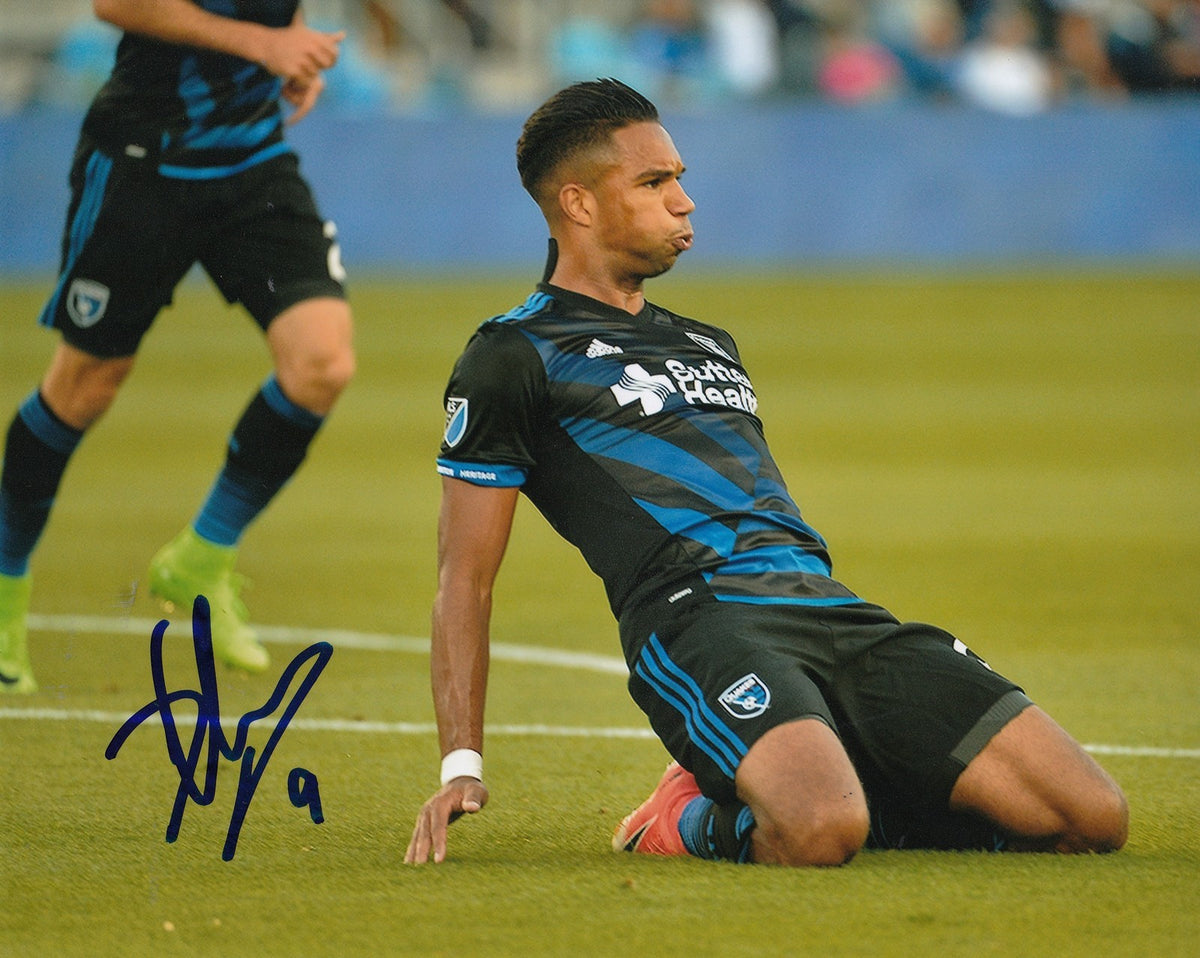 DANNY HOESEN signed (SAN JOSE EARTHQUAKES) MLS SOCCER 8X10 photo W/COA #2