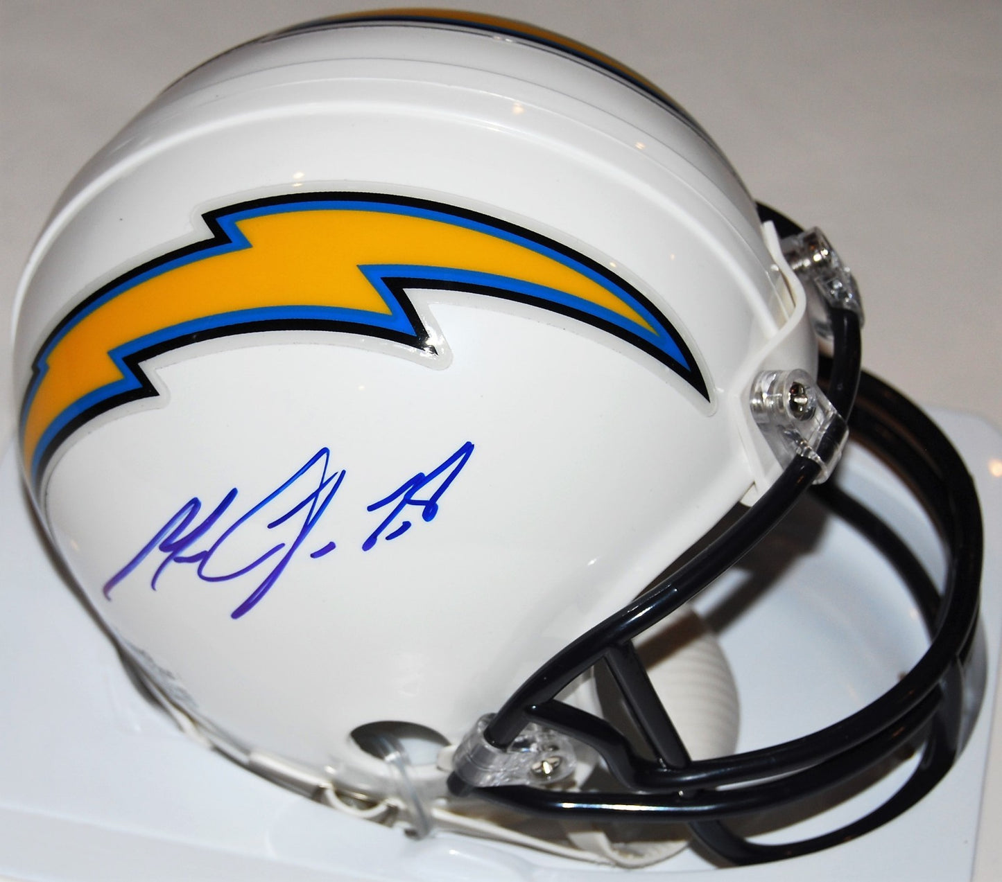 MELVIN GORDON signed (LOS ANGELES CHARGERS autograph mini football helmet W/COA 
