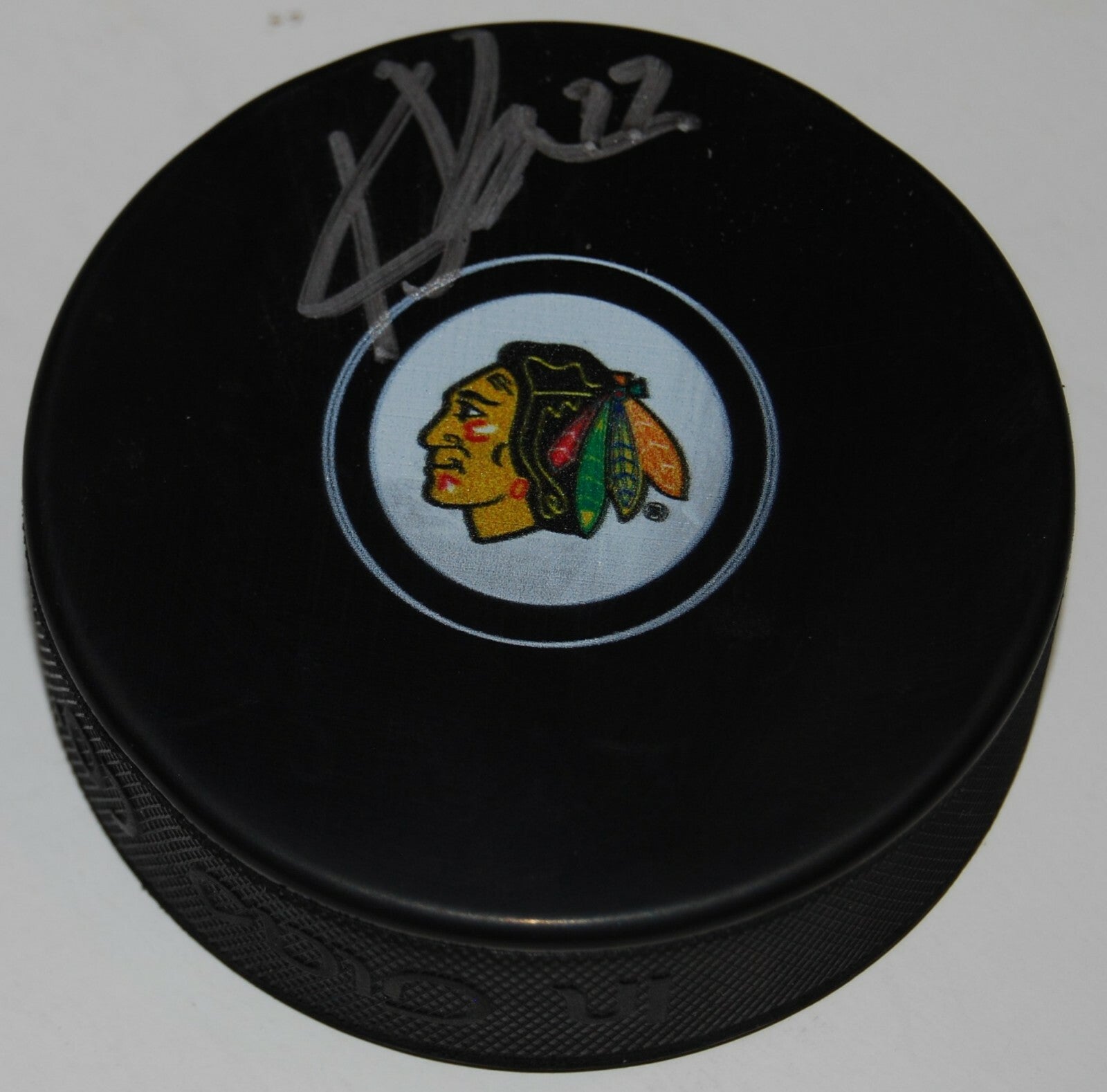 KIRBY DACH signed (CHICAGO BLACKHAWKS) Rookie autographed hockey puck W/COA