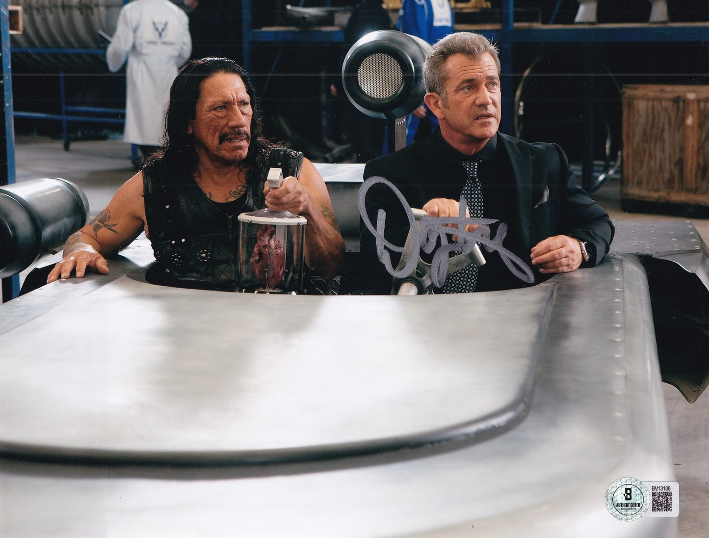 DANNY TREJO signed (MACHETE) Movie autographed 8X10 photo BECKETT BAS BV13106