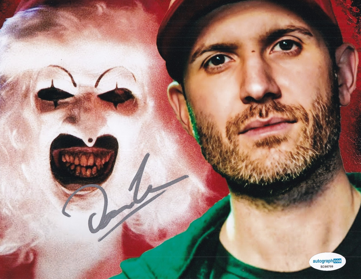 DAMIEN LEONE signed (TERRIFIER) autographed Horror Movie 8X10 photo ACOA SD86799