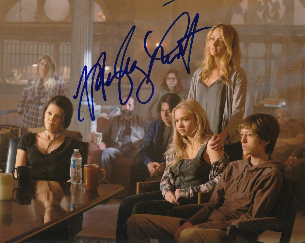 HAYLEY LOVITT signed (THE GIFTED) TV SHOW 8X10 photo *SAGE* W/COA #3