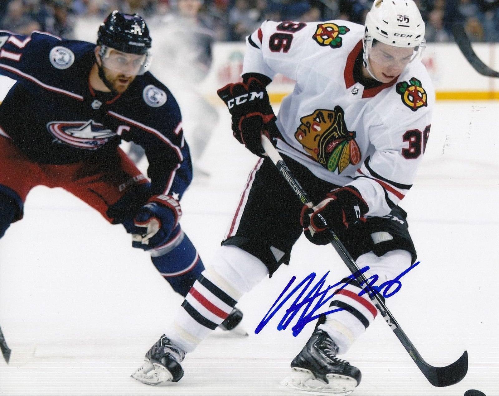 MATTHEW HIGHMORE signed (CHICAGO BLACKHAWKS) Hockey 8X10 photo W/COA #1