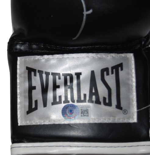 ROBERT DENIRO signed (RAGING BULL) black boxing glove BECKETT BAS BF87250