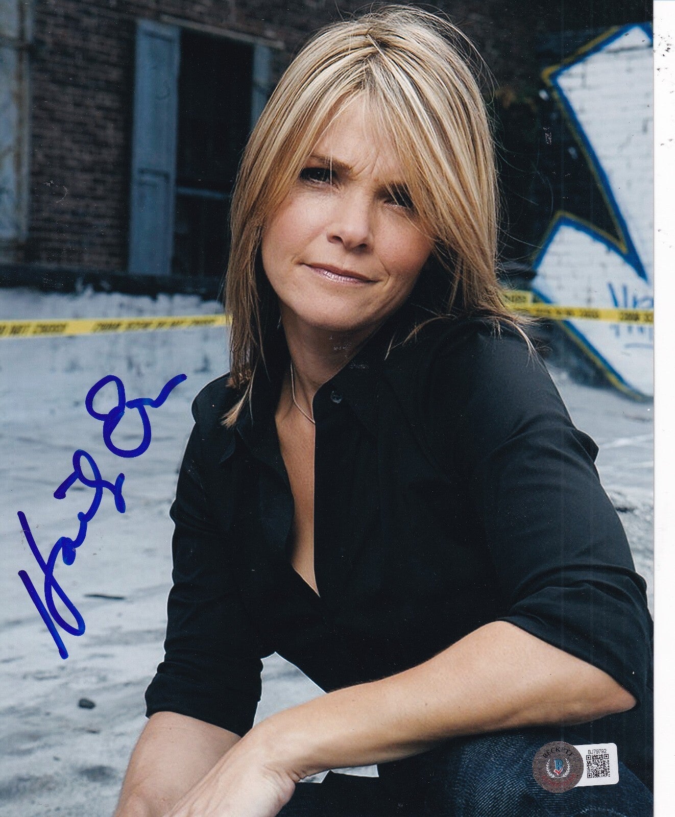 KATHRYN ERBE signed (LAW & ORDER CRIMINAL INTENT) 8X10 BECKETT BAS BJ79792