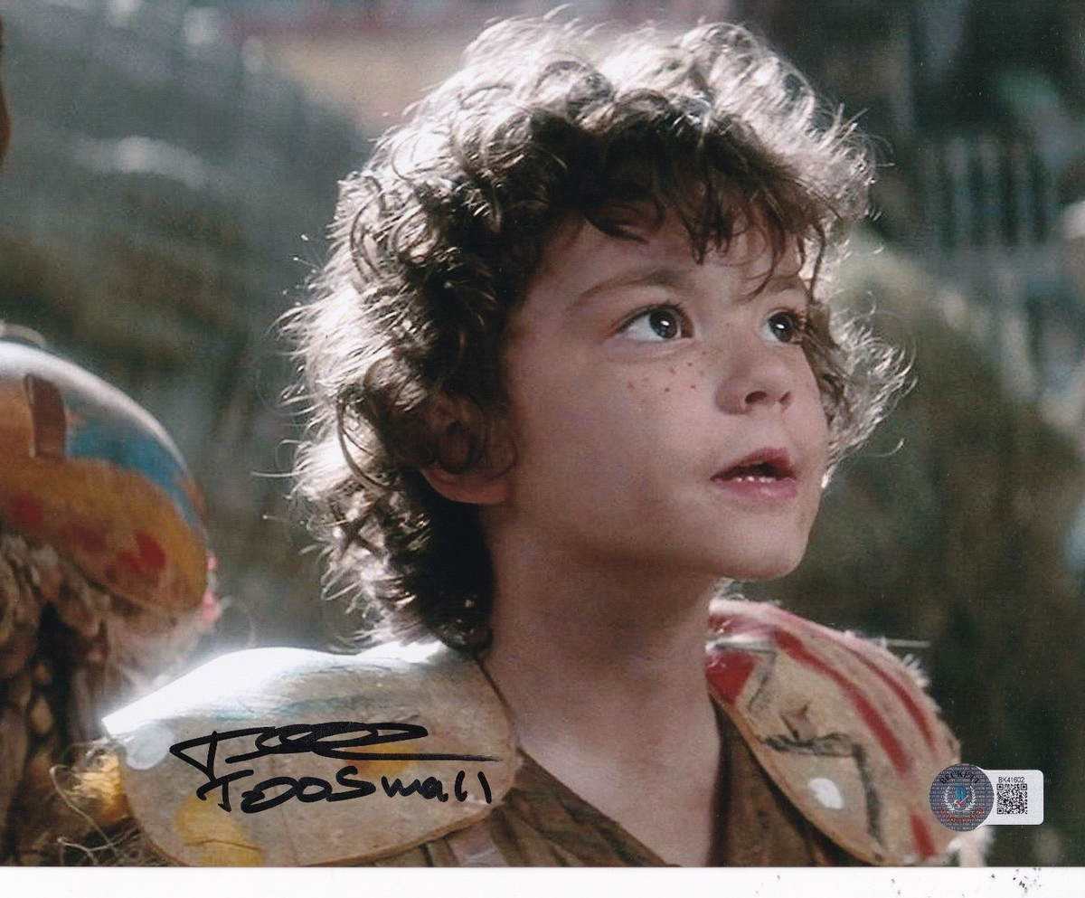 THOMAS TULAK signed (HOOK) Too Small Lost Boys 8X10 photo BECKETT BAS BK41602