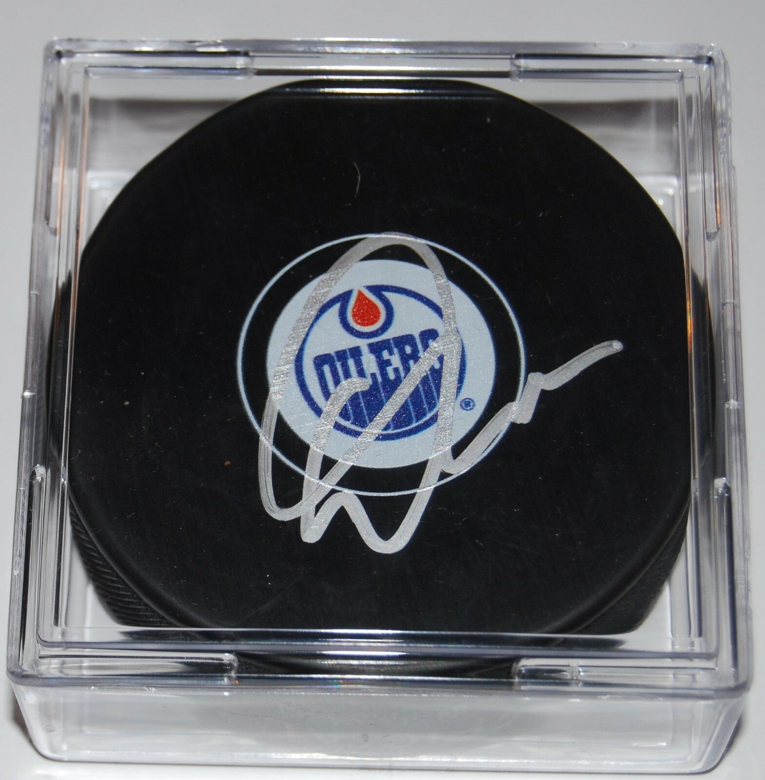 DAVE TIPPETT signed (EDMONTON OILERS) *Head Coach* autographed hockey puck W/COA