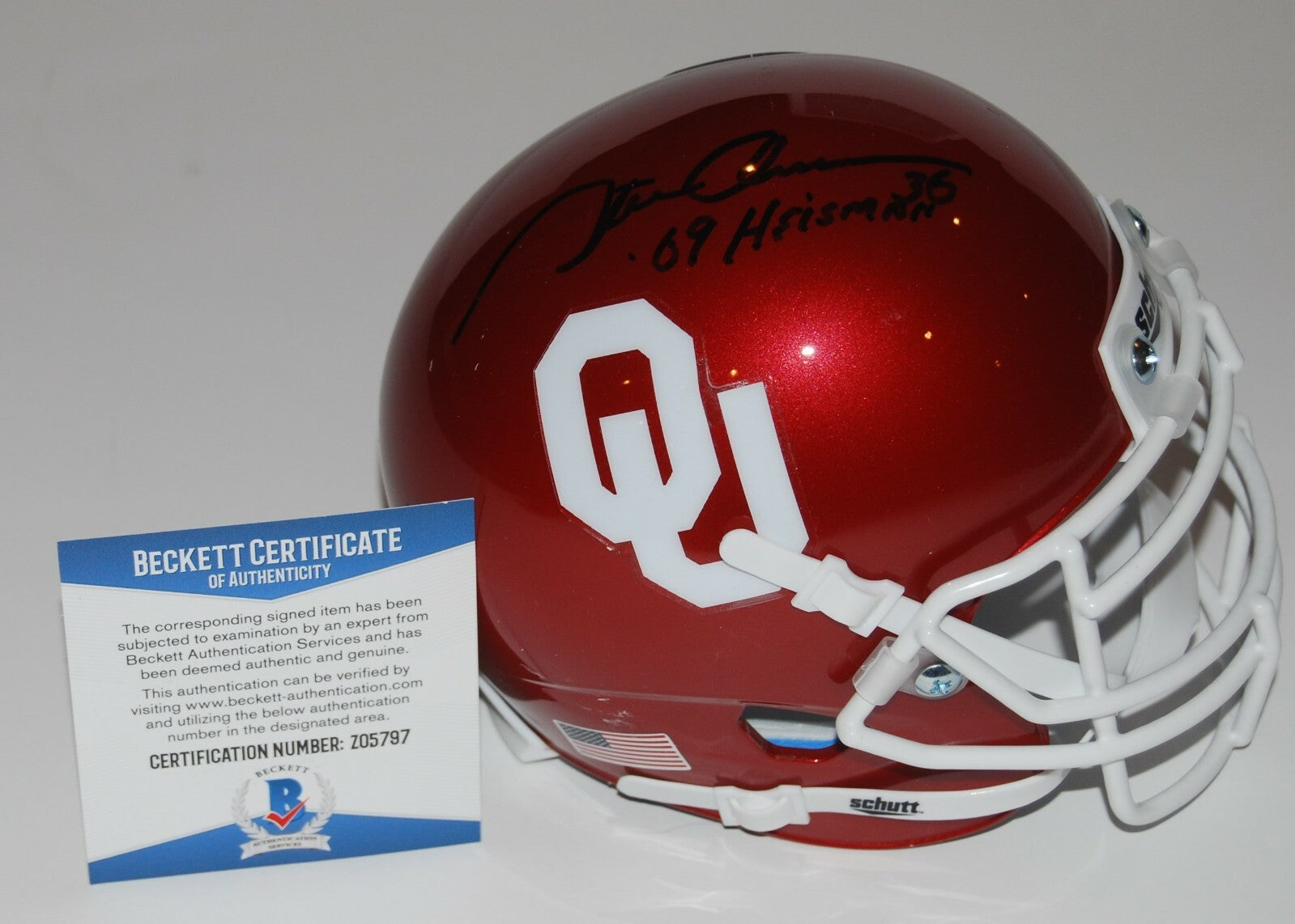 STEVE OWENS signed (OKLAHOMA SOONERS) mini football helmet BECKETT BAS Z05797
