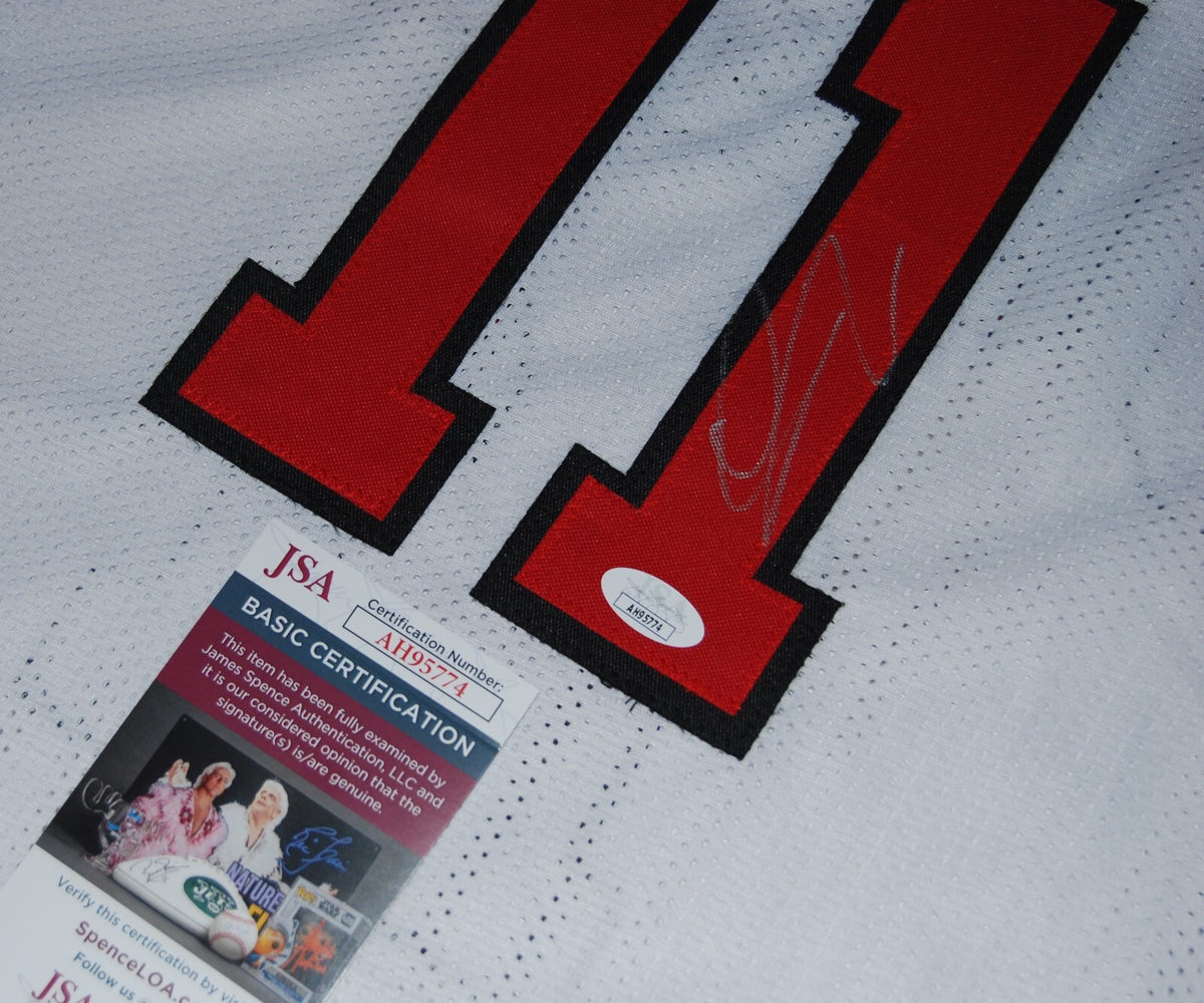 DEMAR DEROZAN signed (CHICAGO BULLS) White custom Basketball jersey JSA AH95774