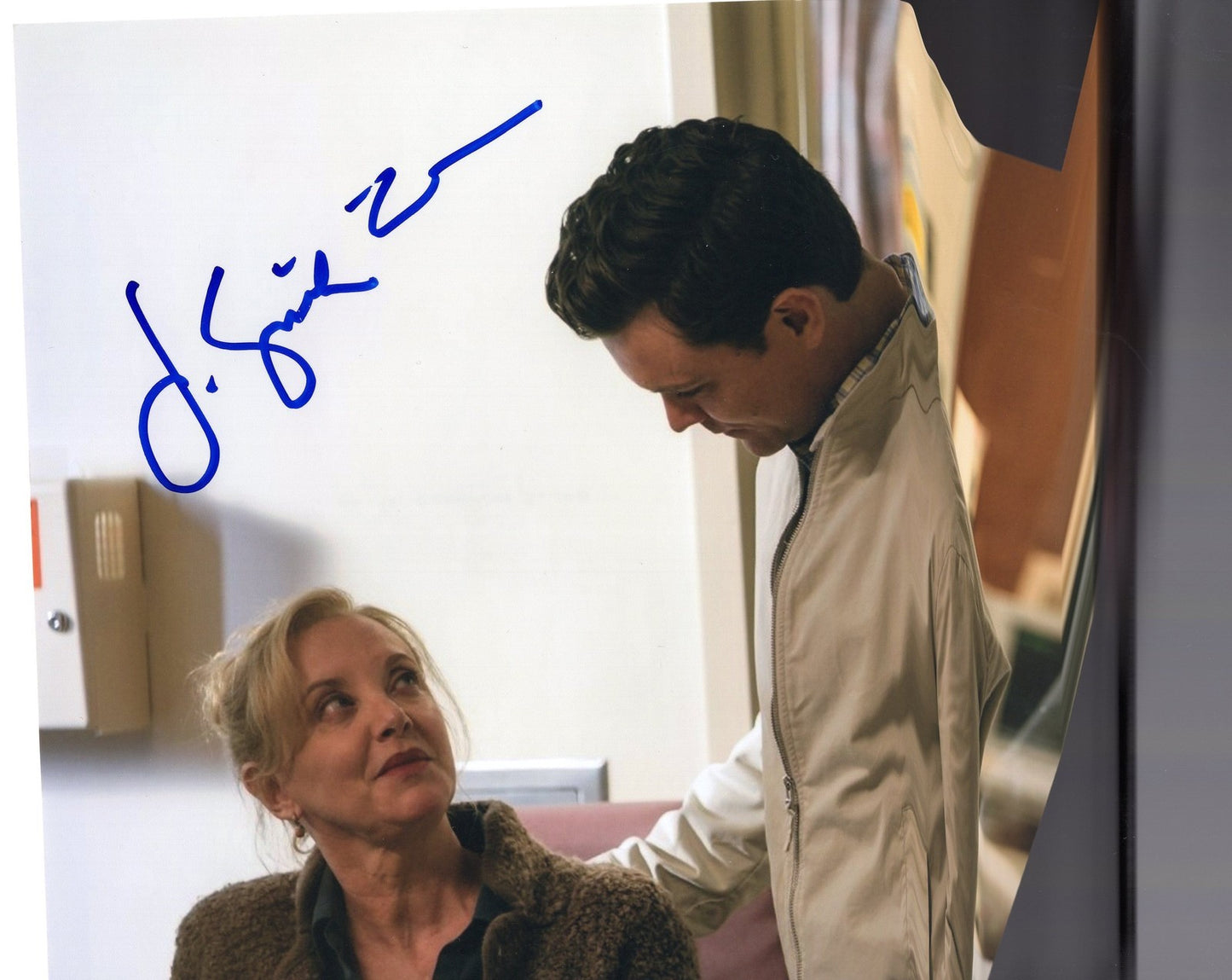 J Smith Cameron signed 8x10 Photo w/COA Rectify Janet Talbot #1