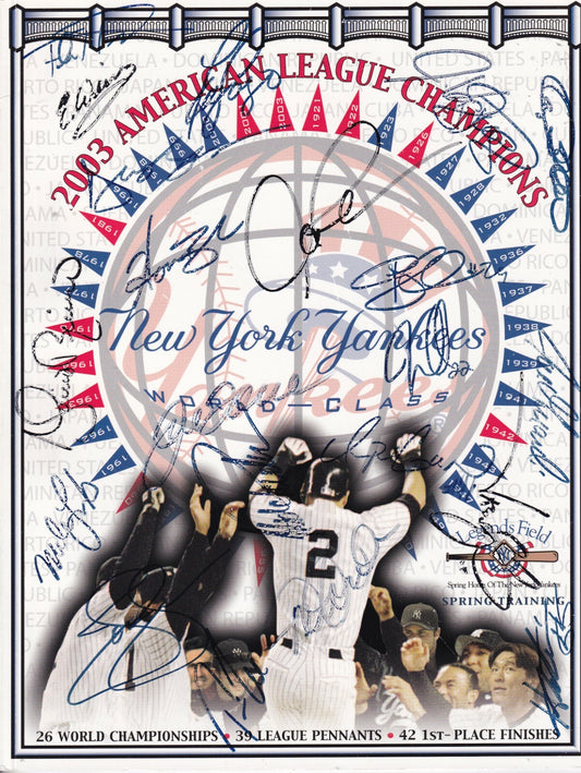 2004 NEW YORK YANKEES team signed SPRING TRAINING PROGRAM (Jeter) BECKETT BAS