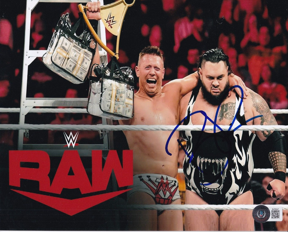 BRONSON REED signed (WWE) WRESTLING RAW 8X10 photo BECKETT BAS BJ79347