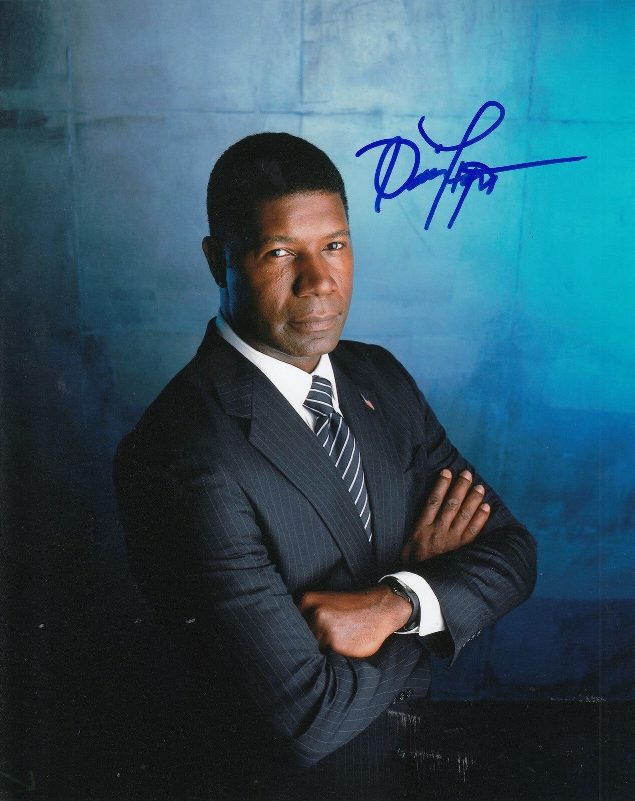 DENNIS HAYSBERT signed (24) *President David Palmer* 8X10 photo (PROOF) W/COA #2