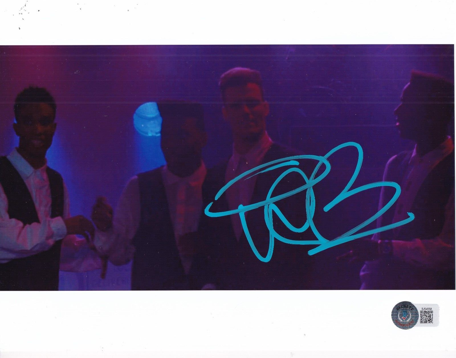 VANILLA ICE signed (TEENAGE MUTANT NINJA TURTLES) Movie 8X10 BECKETT BAS BJ54558