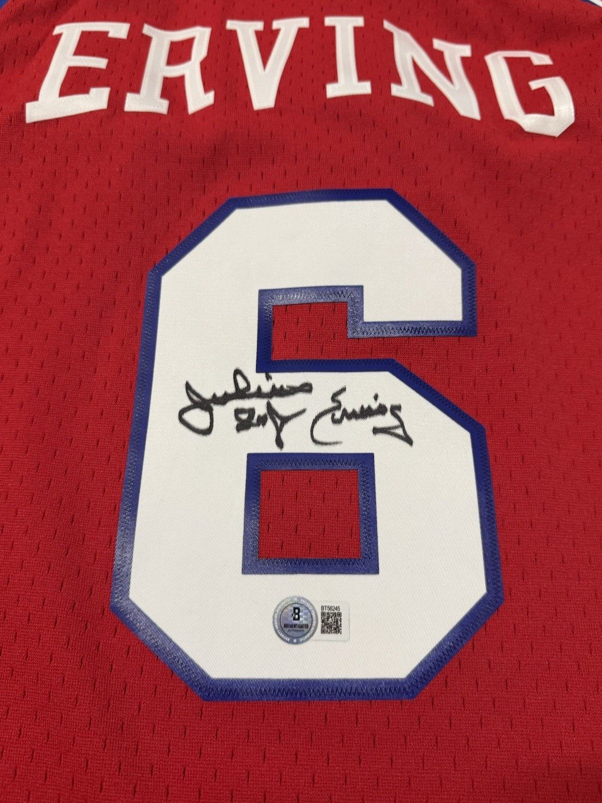 JULIUS ERVING signed (PHILADELPHIA 76ers) basketball jersey BECKETT BT56245