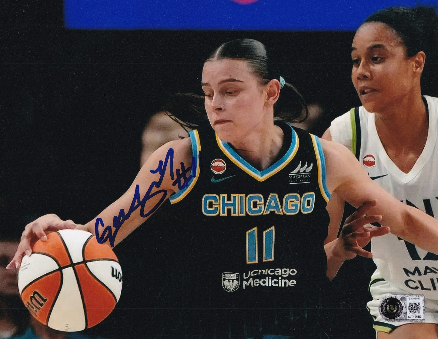 GABRIELA JAQUEZ signed (CHICAGO SKY) WNBA basketball 8x10 photo BECKETT BY085563