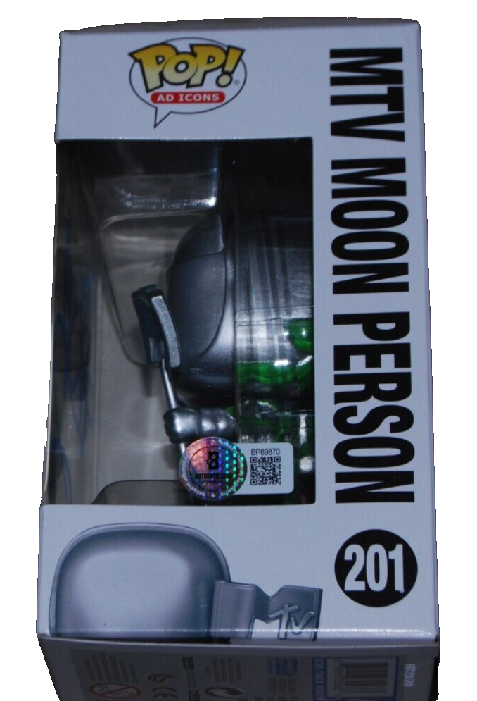 VANILLA ICE signed (MTV MOON PERSON) Funko Pop AD ICONS #201 BECKETT BAS BP89870
