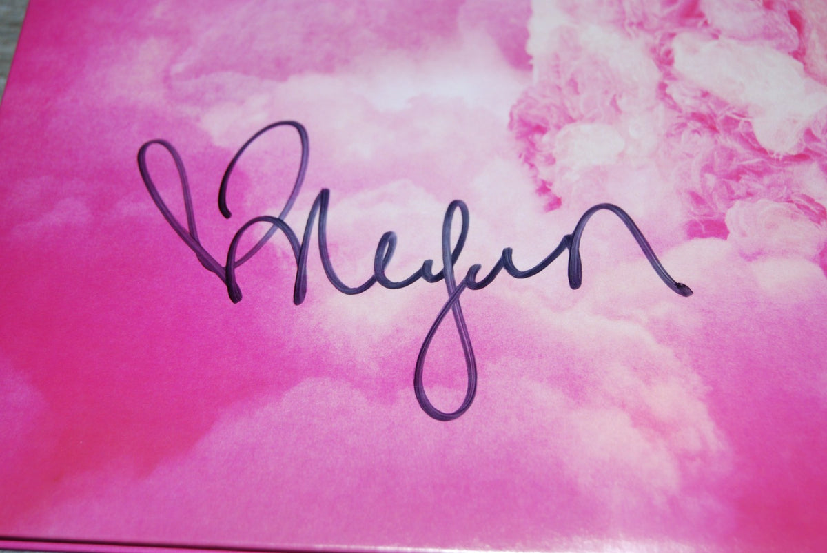 MEGAN MORONEY signed (CLOUD 9) autograph Vinyl record Album BECKETT BAS BW61775
