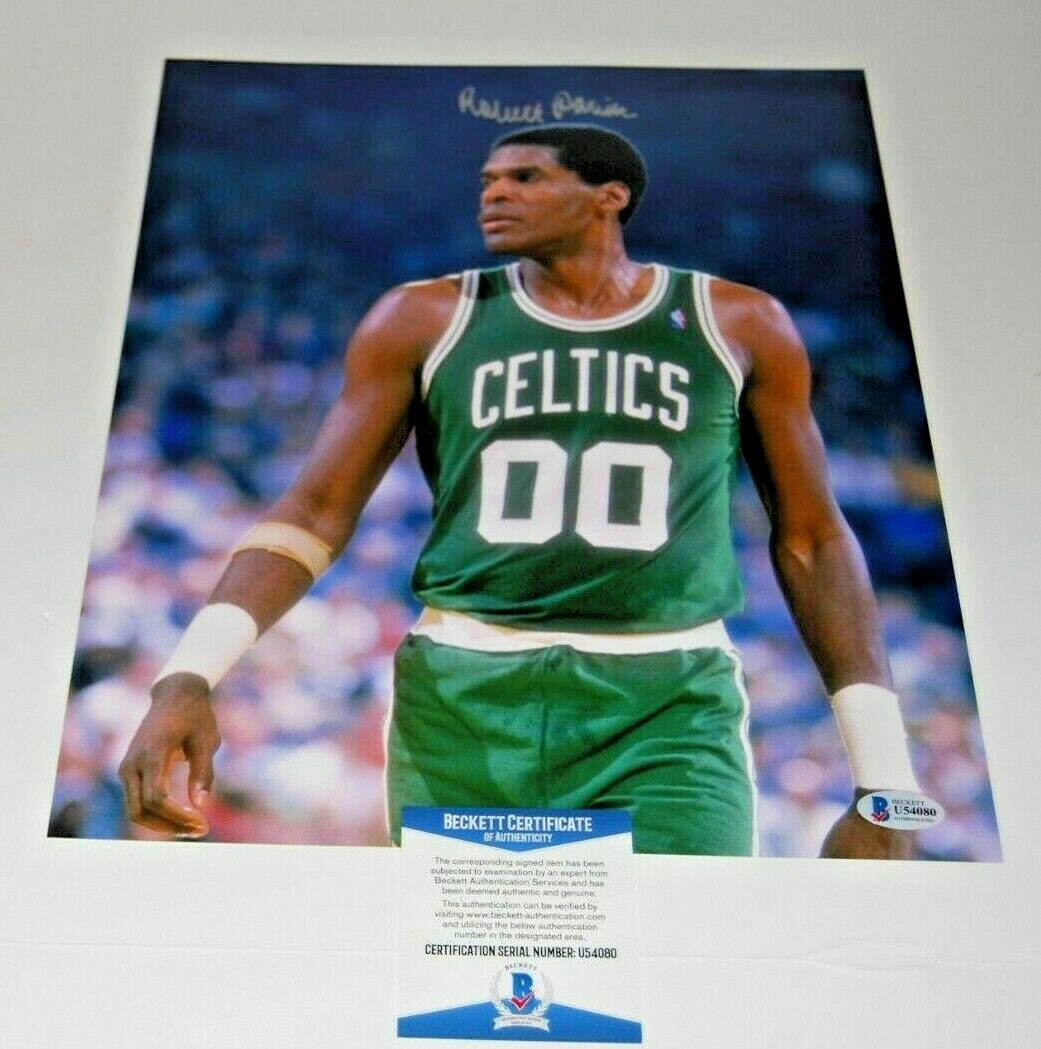 ROBERT PARRISH signed (BOSTON CELTICS) Basketball 11X14 photo BECKETT BAS #3