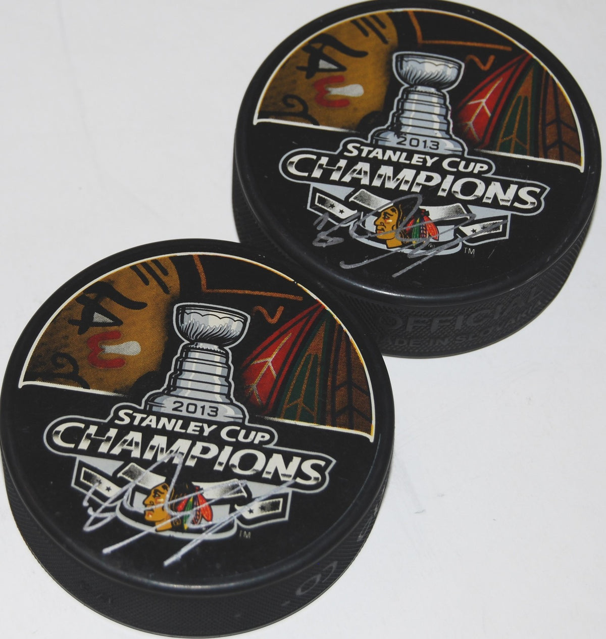MARCUS KRUGER signed (CHICAGO BLACKHAWKS) 2013 STANLEY CUP CHAMPS puck W/COA