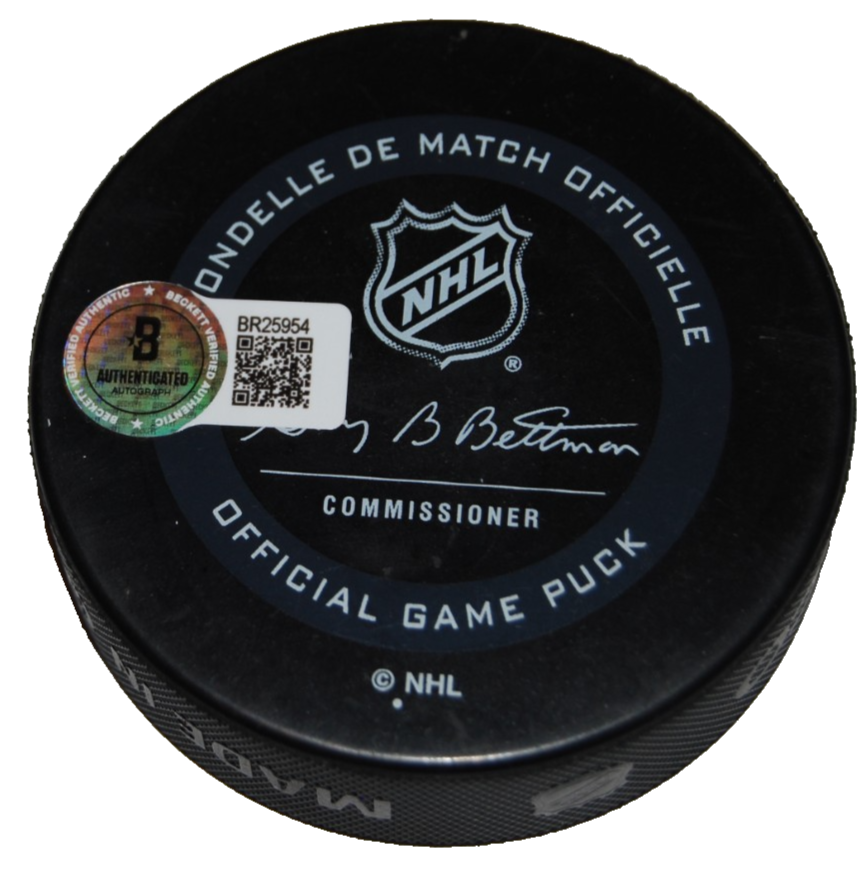 CHRIS CHELIOS signed (DETROIT RED WINGS) official game puck BECKETT BAS BR25954