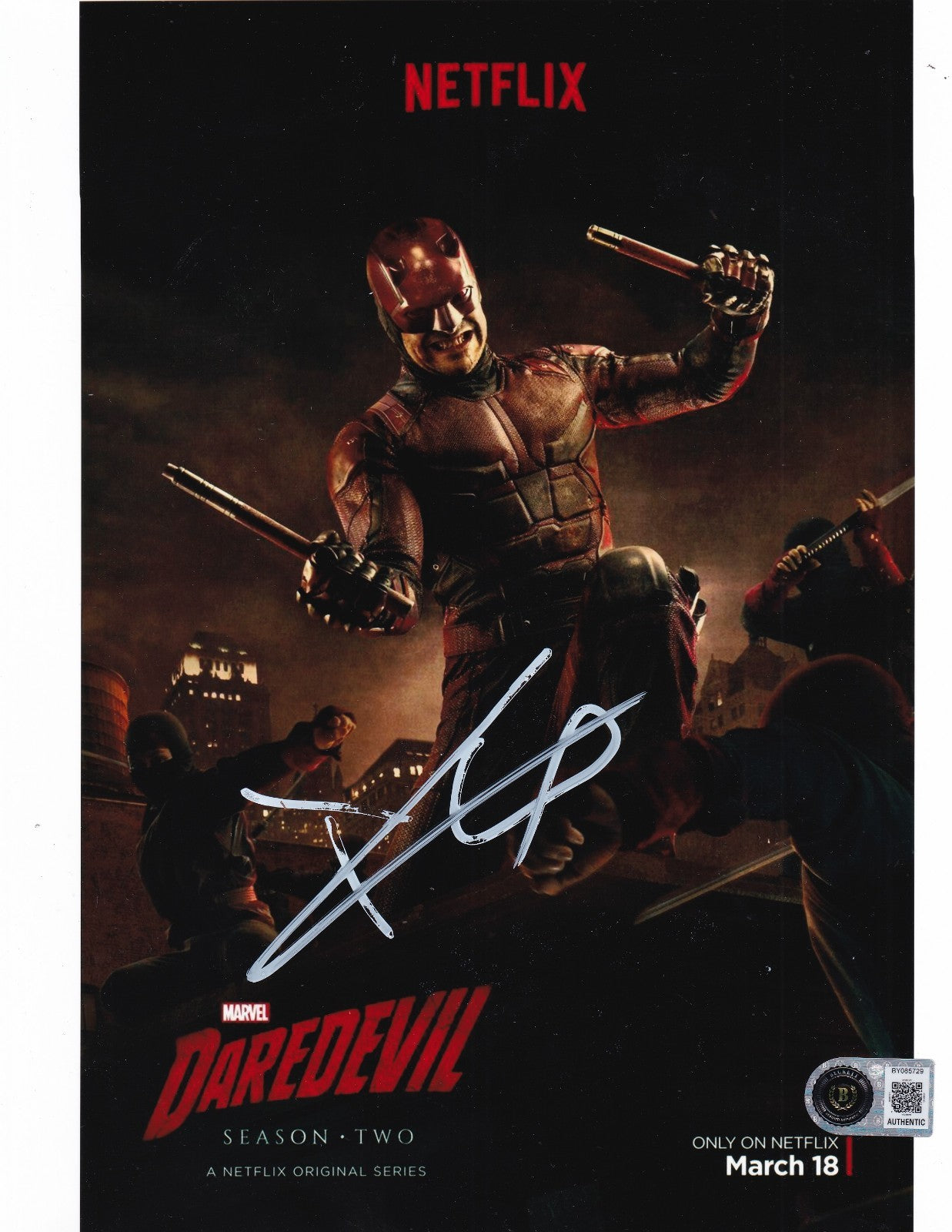 CHARLIE COX signed (DAREDEVIL) Matt Murdock 8X10 photo BECKETT BAS BY085729