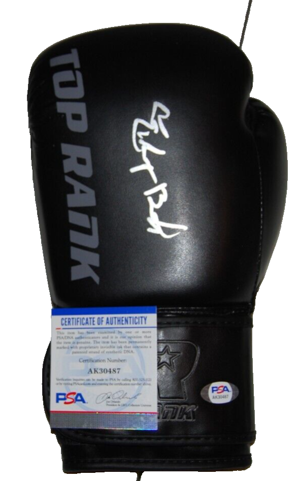 EDGAR BERLANGA signed (THE CHOSEN ONE) USA TOP RANK Boxing glove PSA/DNA AK30487