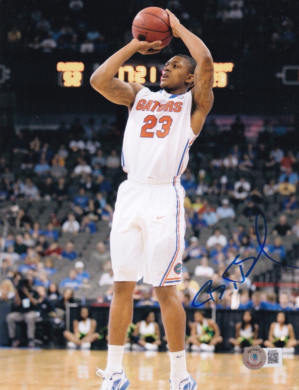 BRADLEY BEAL signed (FLORIDA GATORS) Phoenix Suns 8X10 photo BECKETT BAS BL52527