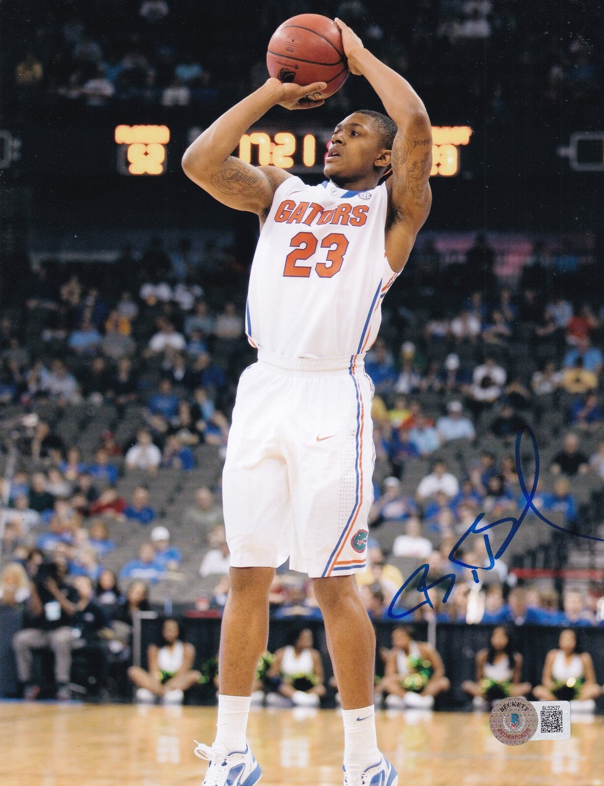 BRADLEY BEAL signed (FLORIDA GATORS) Phoenix Suns 8X10 photo BECKETT BAS BL52527